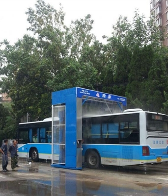 Macchina di pulizia automatica per autobus blu Gantry Dimensione 2150*5750*5355mm Personalizzabile