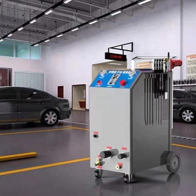 Macchina per lo sciacquaggio del ghiaccio secco grigio Capacità di 1,5 kg/min per la pulizia del carbonio del motore di un'auto