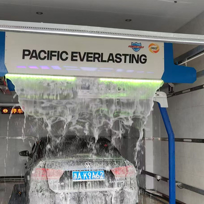 Lavatrice di auto 360 Risparmio d'acqua Lavatrice di auto senza contatto Automatica Autoservizio Lavatrice di auto completamente automatica Per veicoli 2080mm Sistema di osmosi inversa