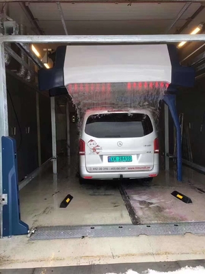 360 robot automatico per il lavaggio delle automobili a due assi in movimento Automatico senza contatto Lavatrice di auto Alta pressione Lavatrice d'acqua ad osmosi inversa