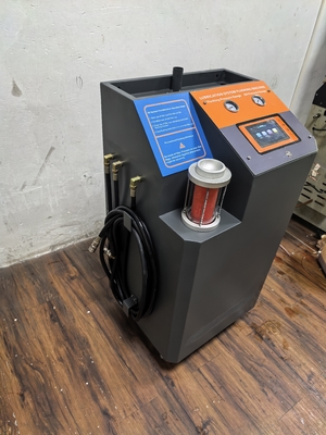 Sistema automatico di lavaggio dell'olio lubrificante con funzione di conteggio